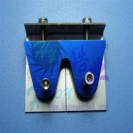 HY038-01601 Wave Deflector
